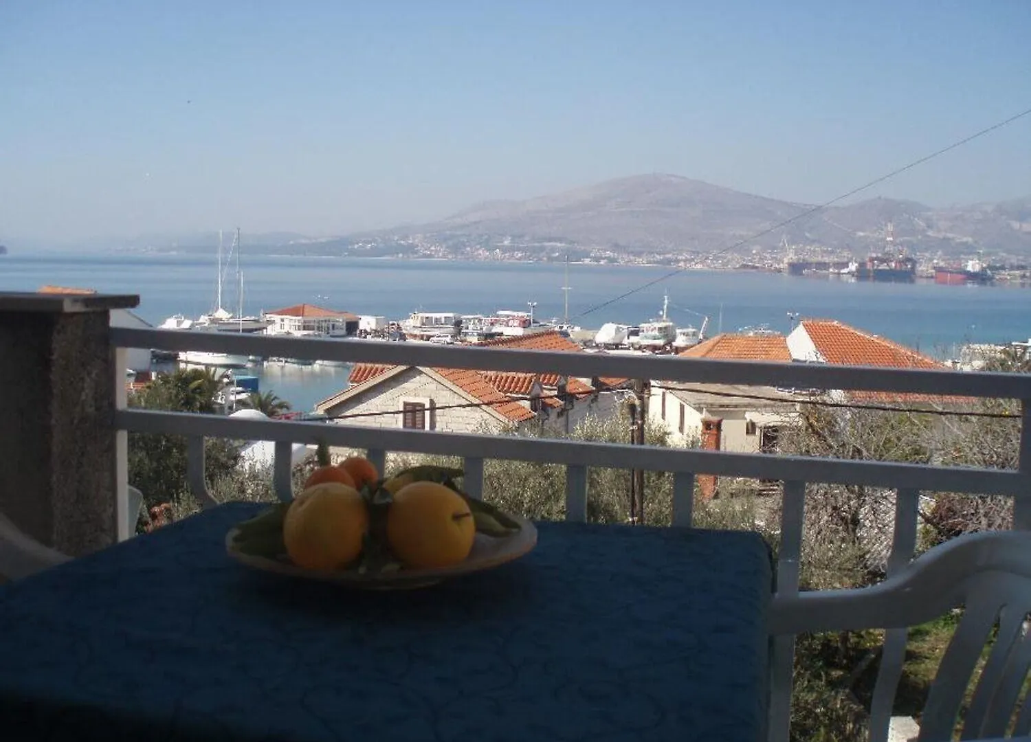 Apartments Biserka - 50 M From Beach Trogir