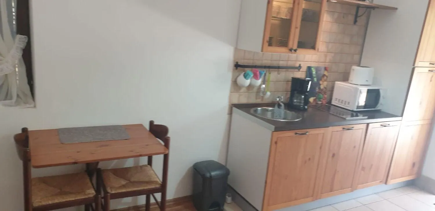 Apartments Biserka - 50 M From Beach Trogir