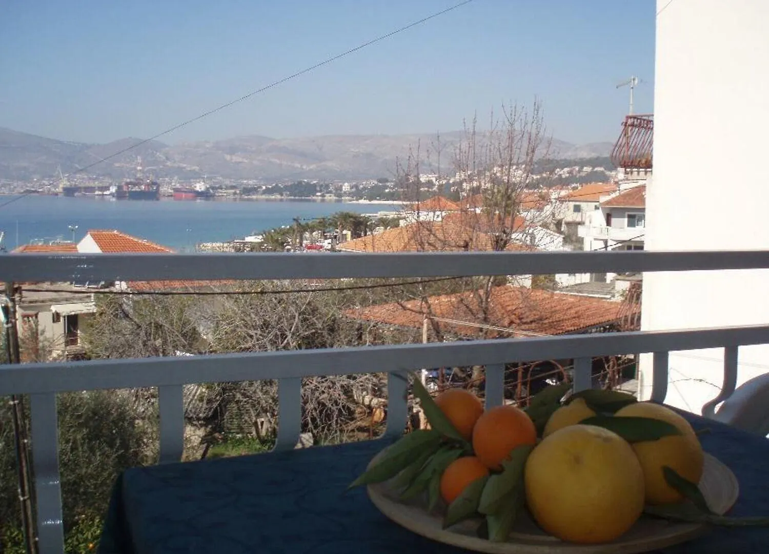 Apartments Biserka - 50 M From Beach Trogir