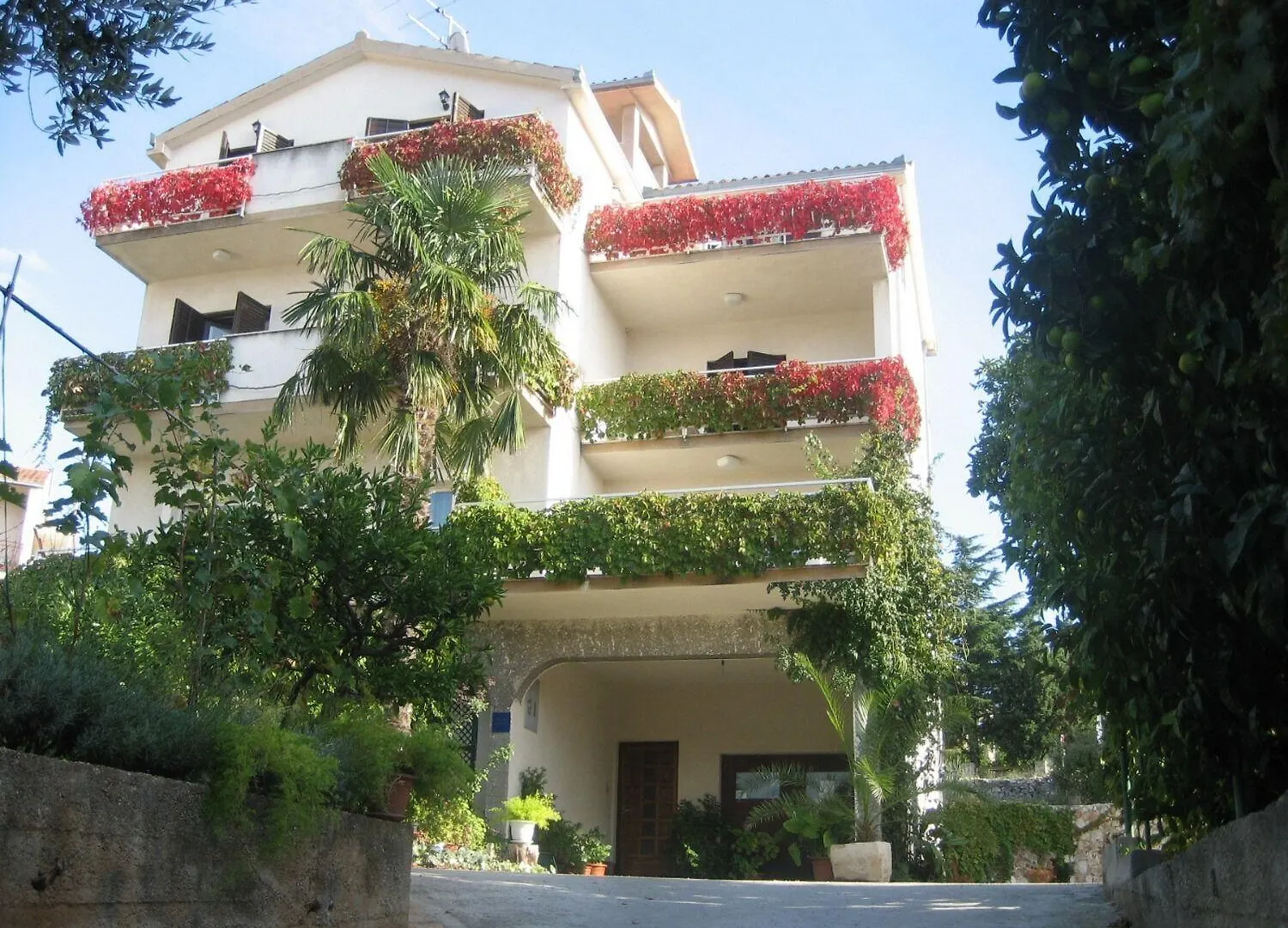Apartments Biserka - 50 M From Beach Trogir