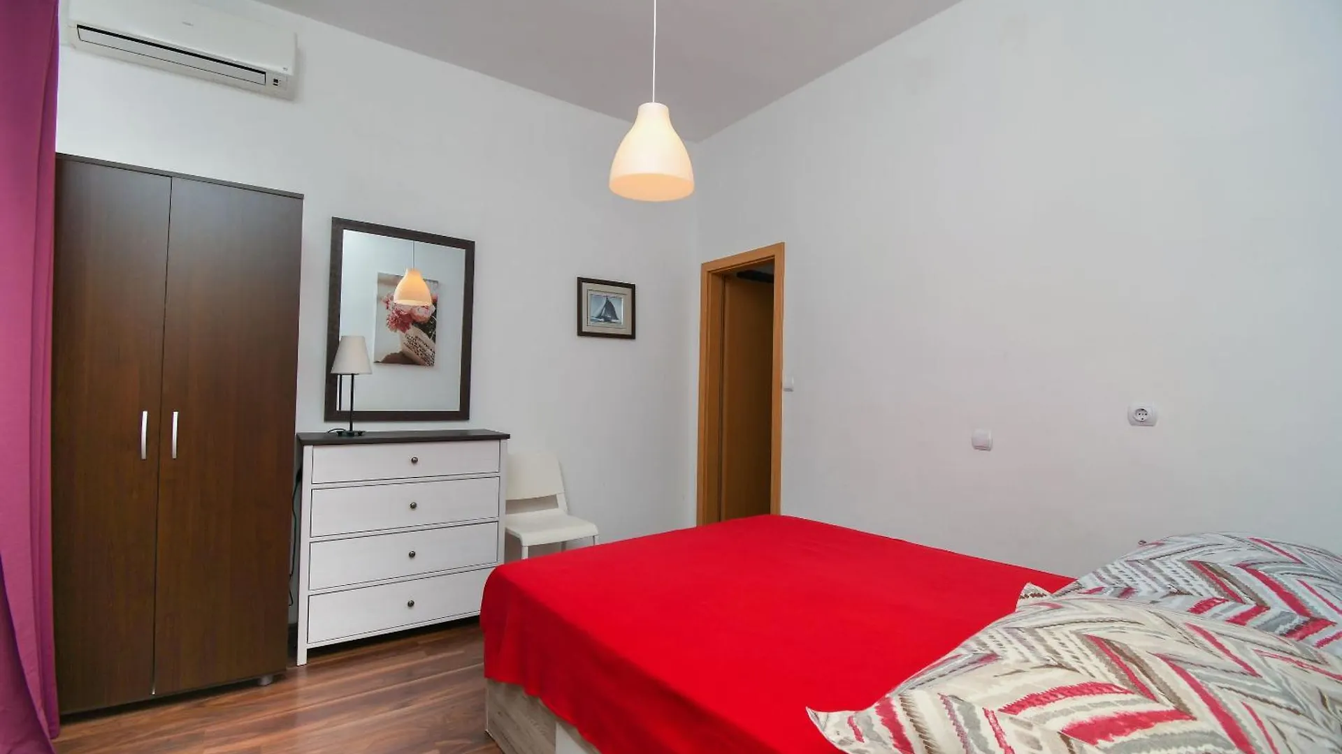 Apartments Biserka - 50 M From Beach Trogir
