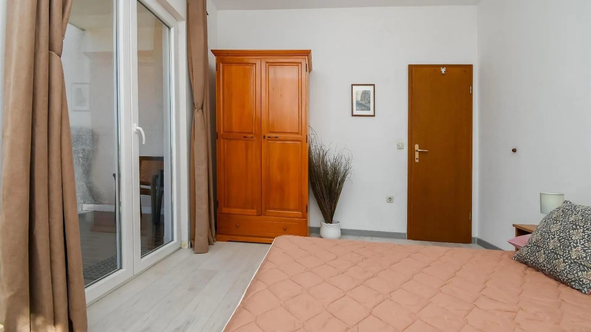 Apartments Biserka - 50 M From Beach Trogir Horvátország