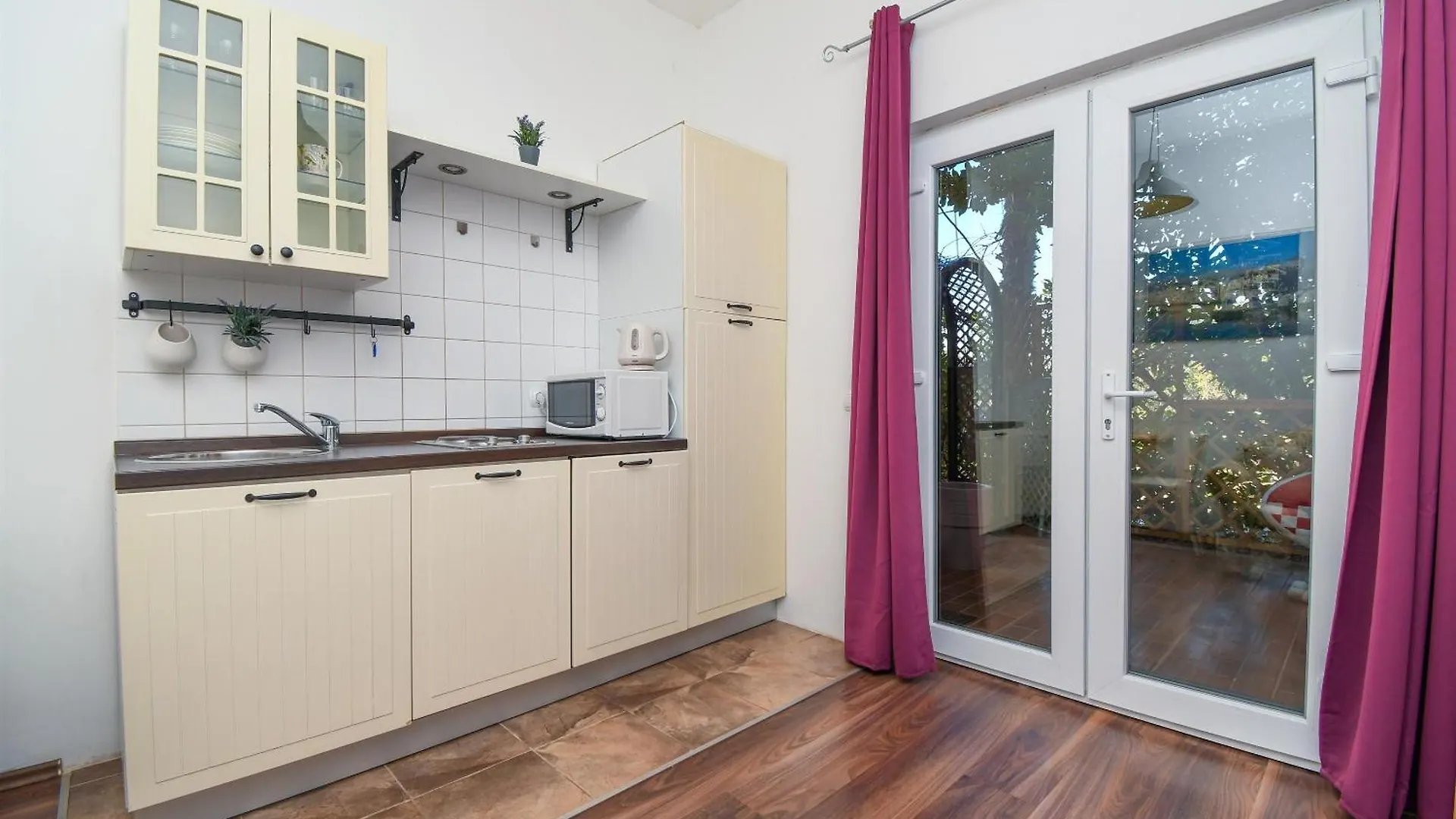 Apartments Biserka - 50 M From Beach Trogir Horvátország